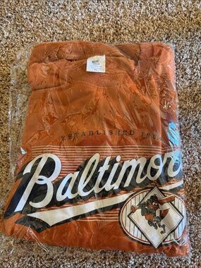 Baltimore Orioles Orange Crewneck Sweatshirt Size XL
Never opened package